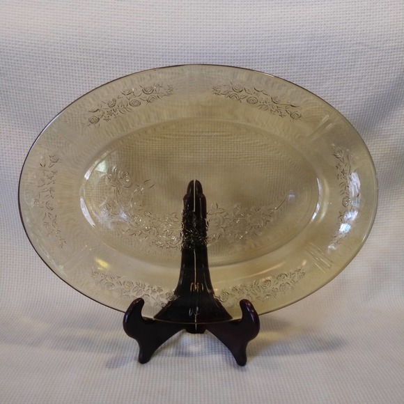 Depression Era Federal 12 inch Oval Amber Glass Platter in Sharon (Cabbage Rose) - Picture 10 of 16